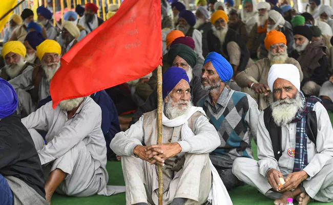 farmetres-protest-delhi